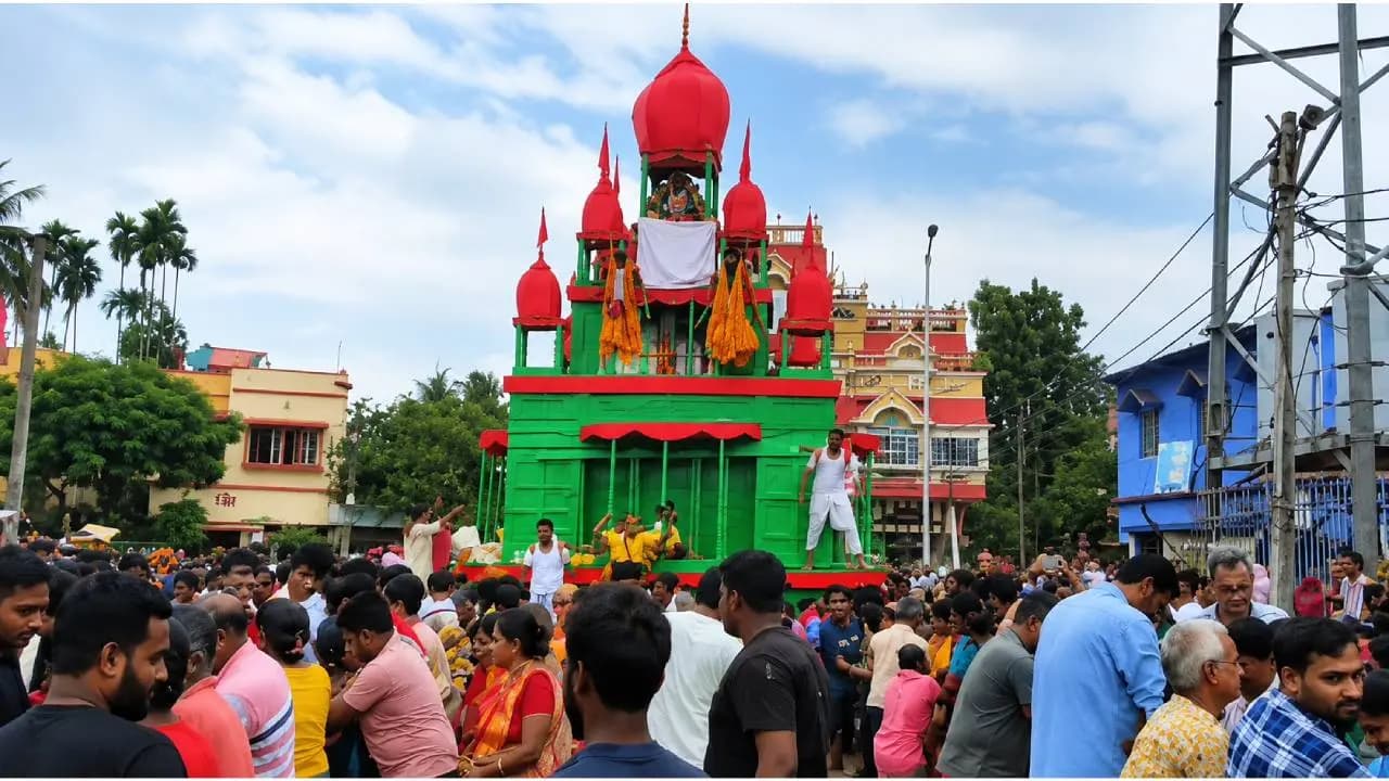 350 Years of Faith and Tradition: Historic Rath Yatra Celebrated in Baruipur
