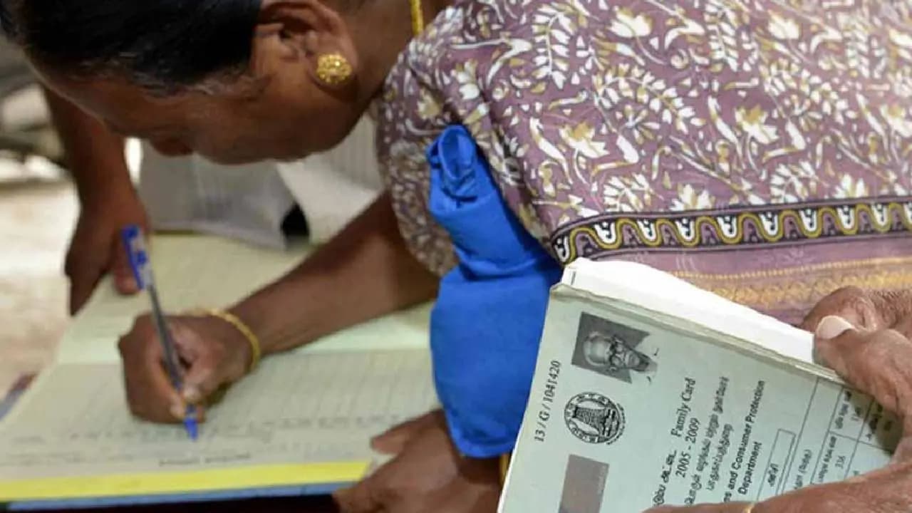 Centre orders cancellation of illegal and fake ration cards: Food Department irked by district-level negligence