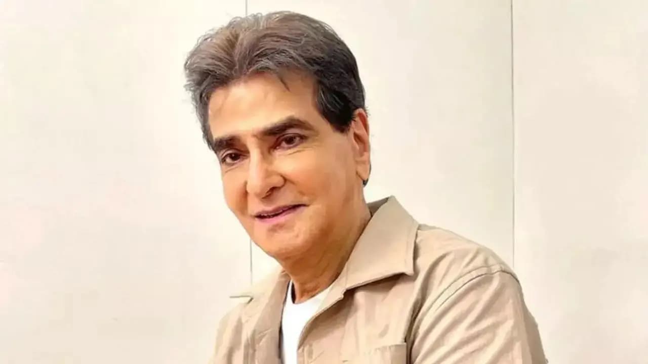 Jitendra bought a bunglow at just 4 25 lakh thought it was unlucky but now it's price is near about 500 crore