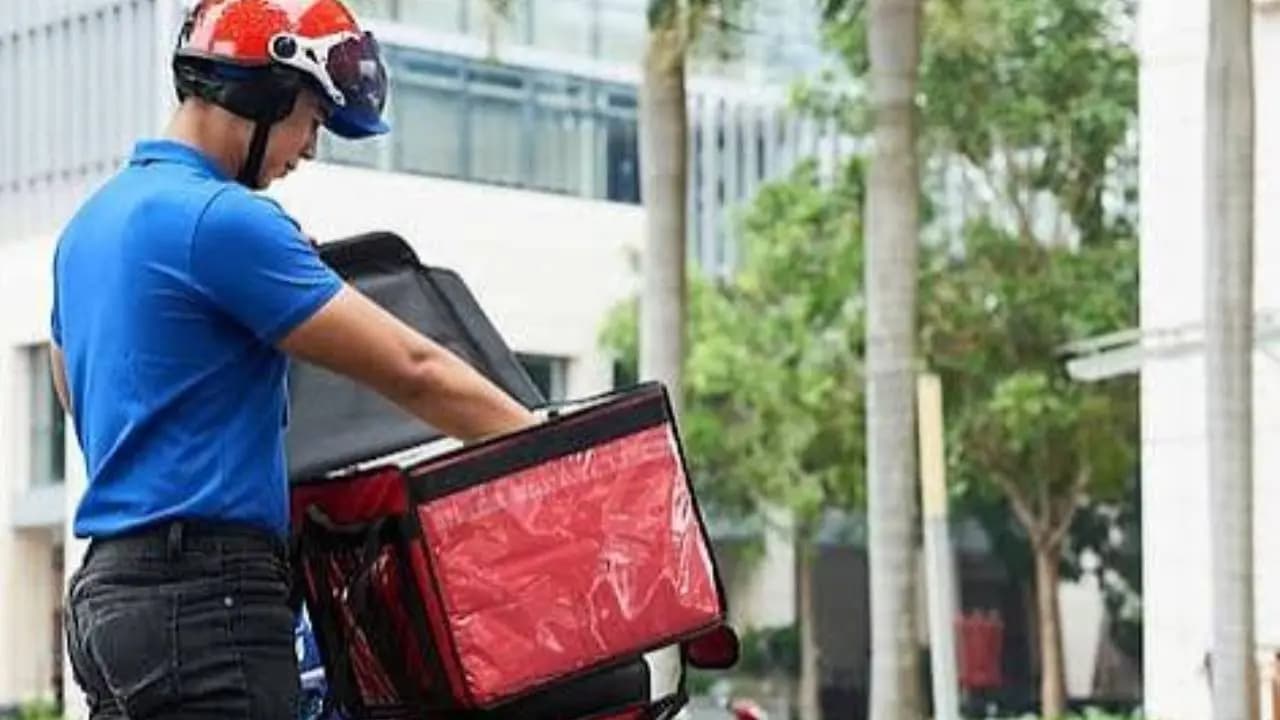 flipkart to launch online food delivery services