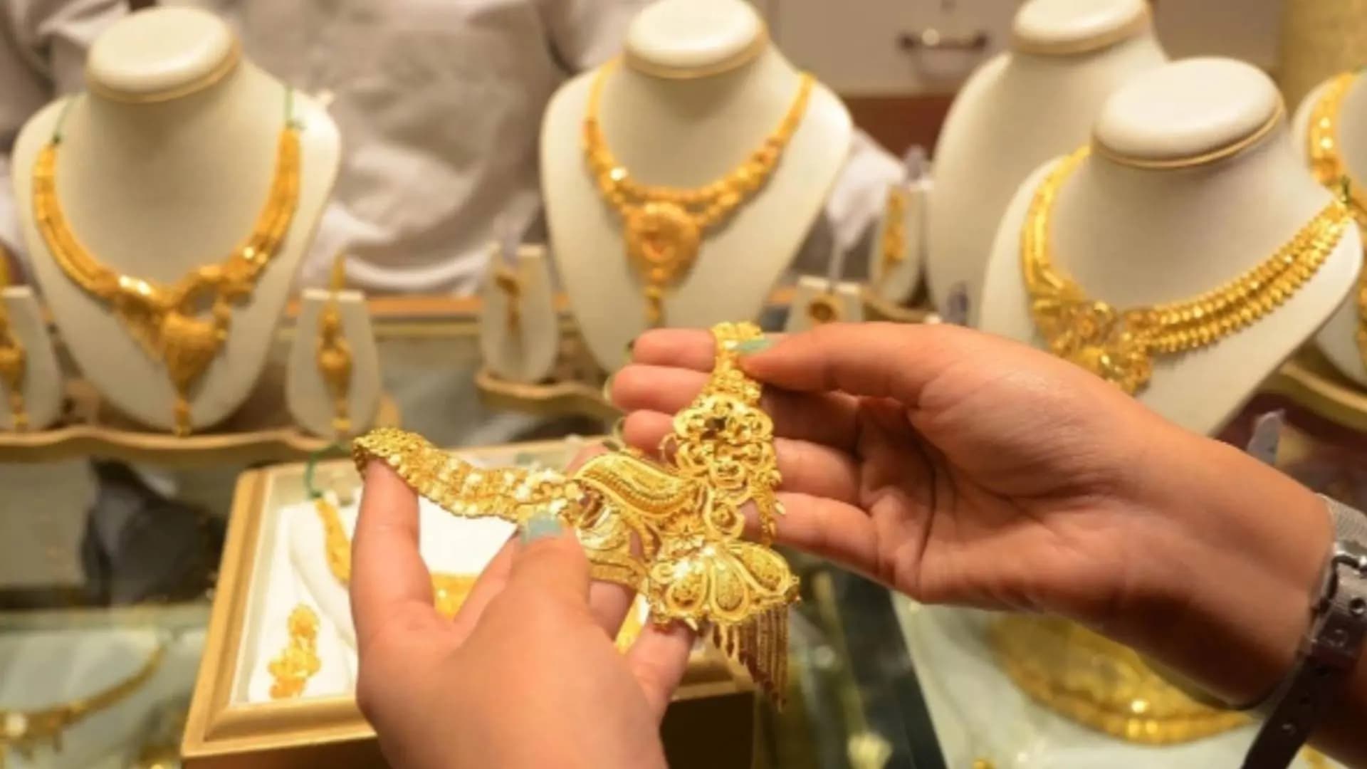 Gold Jewellery: Why 22 Karat gold is used in india instead of 24 karat