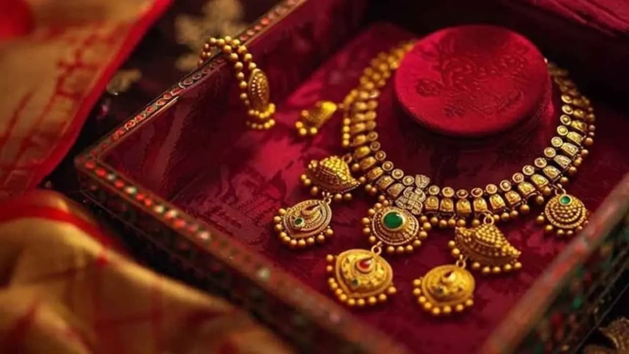Gold Price Big Update: Check 22 and 24 Carat Gold Price Across India On July 31