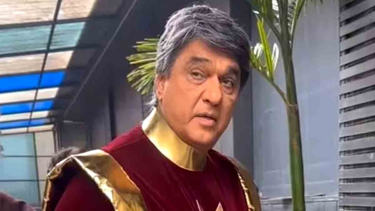 Mukesh Khanna loses cool as he asks paps to keep quiet netizens roast him in return 