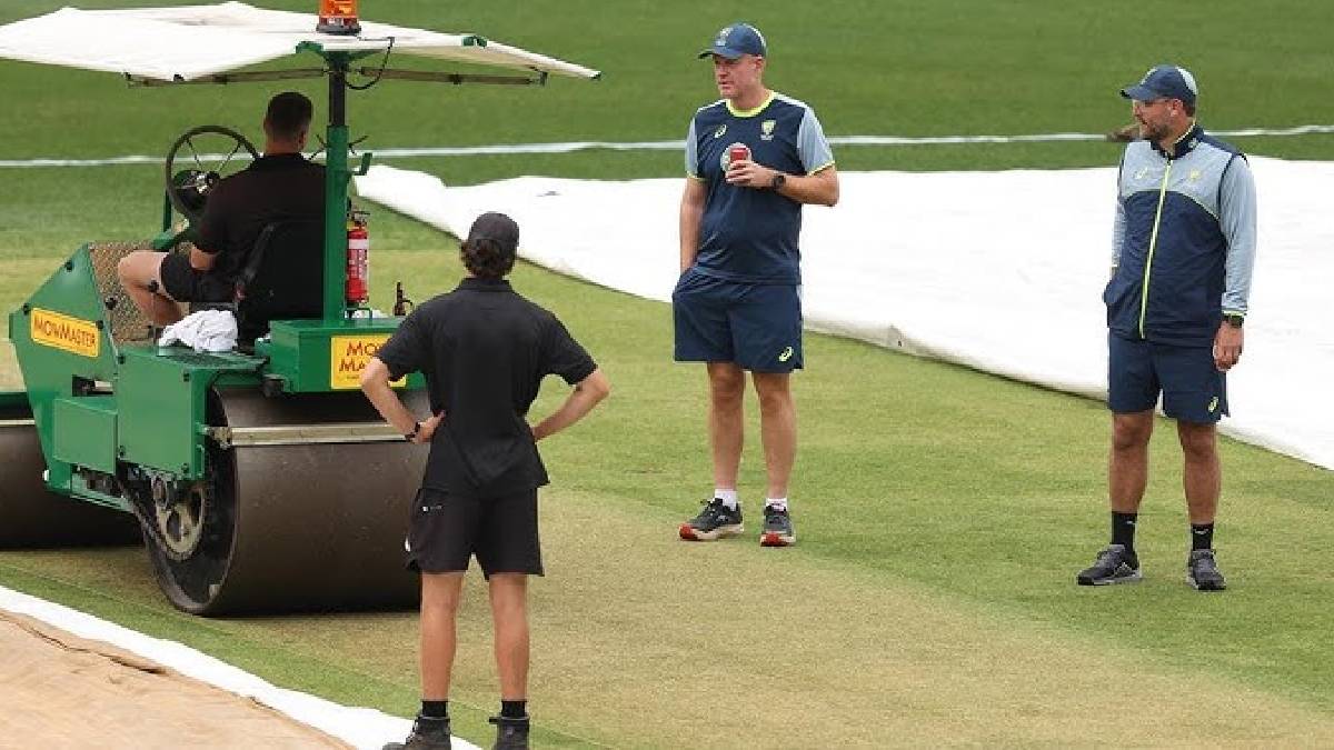 rain threat in perth test