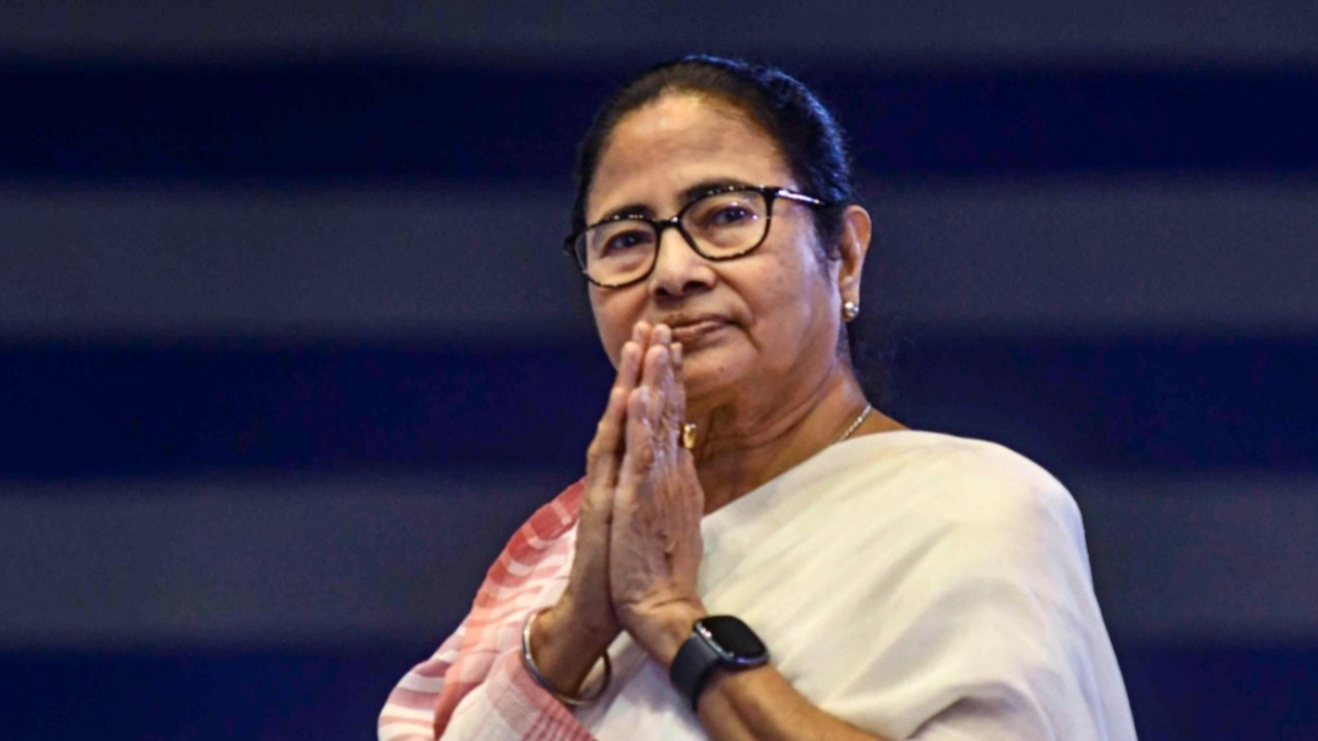 Mamata Banerjee will offer Puja to Baroma at Naihati