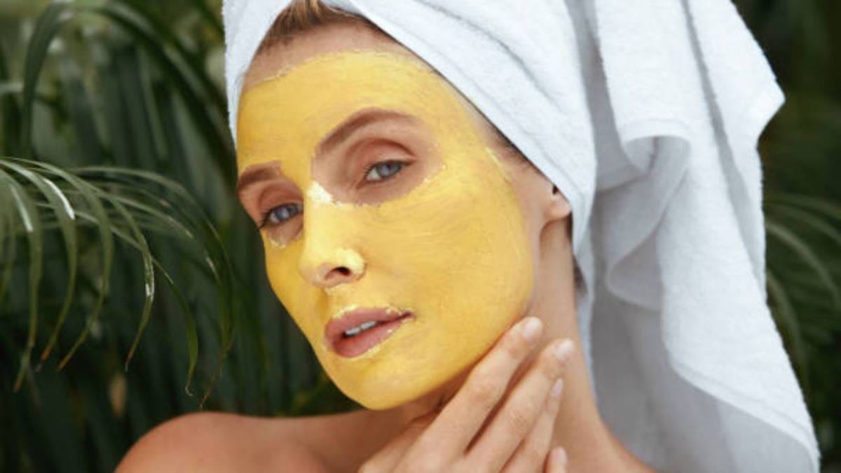 This home made ubtan face pack can easily remove sun tan and make your skin glowing and brightening very fast 