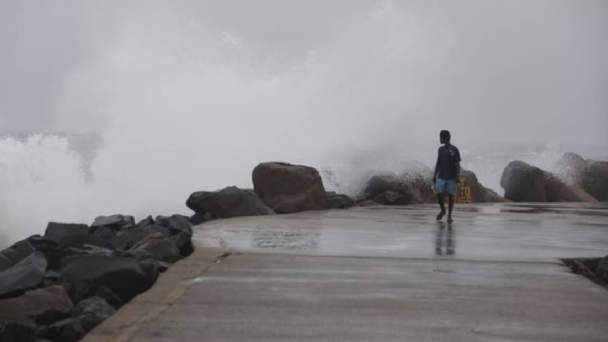 heavy rain forecast tamilnadu and puduchery