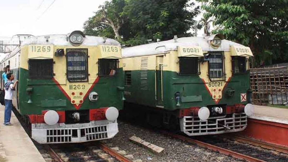 local train cancelled in howrah division