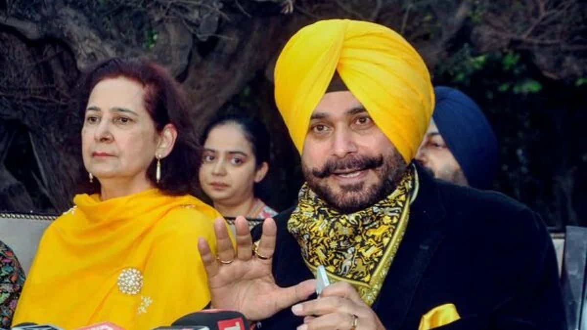 Chhattisgarh Civil Society reportedly gave Navjot Singh Sidhu seven days to prove that his wife Navjot Kaur Sidhu recovered from stage 4 cancer in 40 days due to a special diet