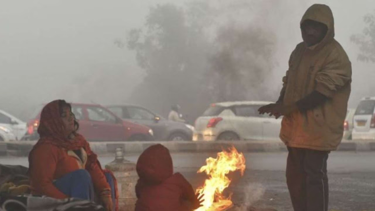 Cold wave to hit Delhi, temperature may drop to 3 degree Celsius, warns IMD