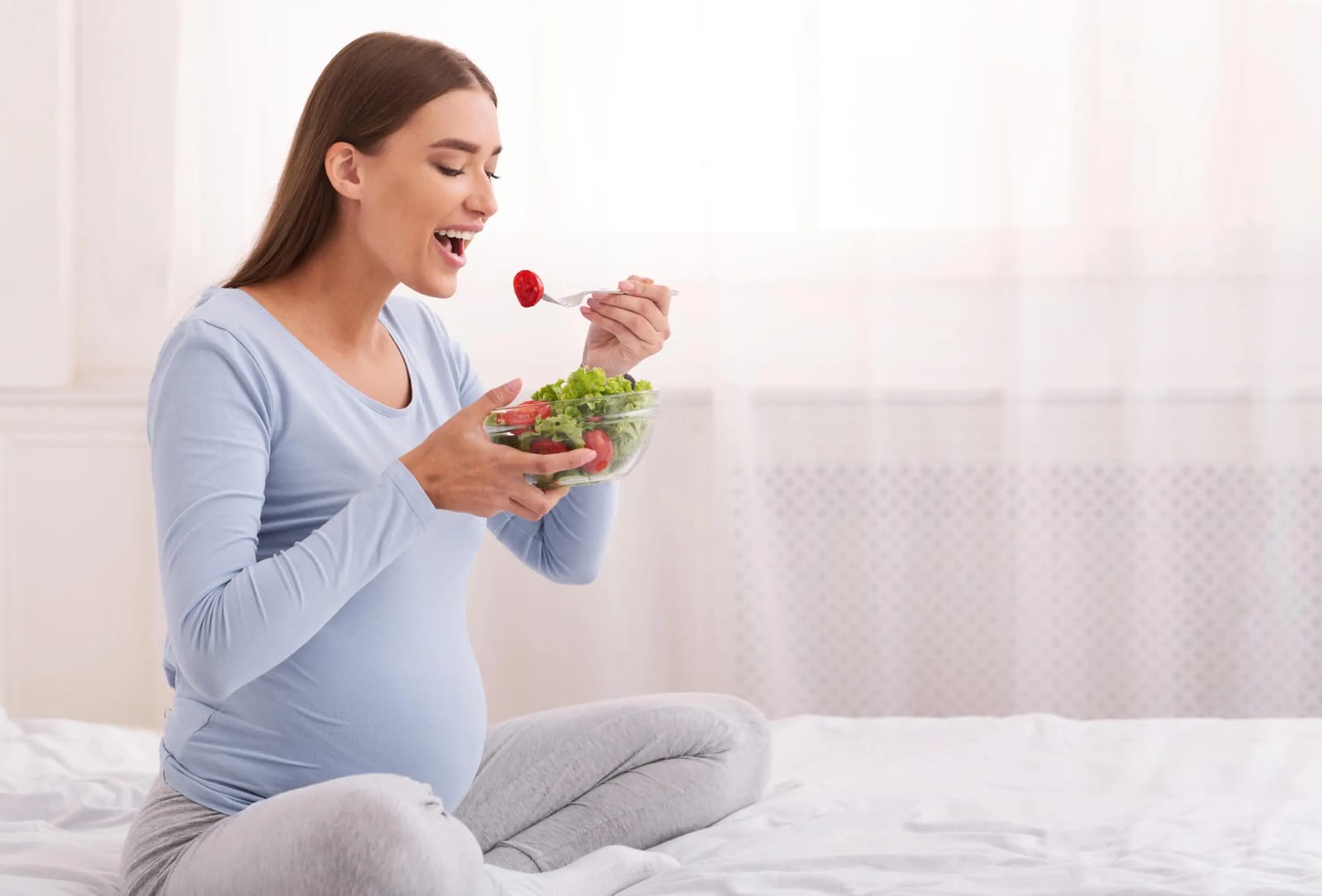  Essential foods items that gives energy, protein and many more healthy ingredients for pregnant women 