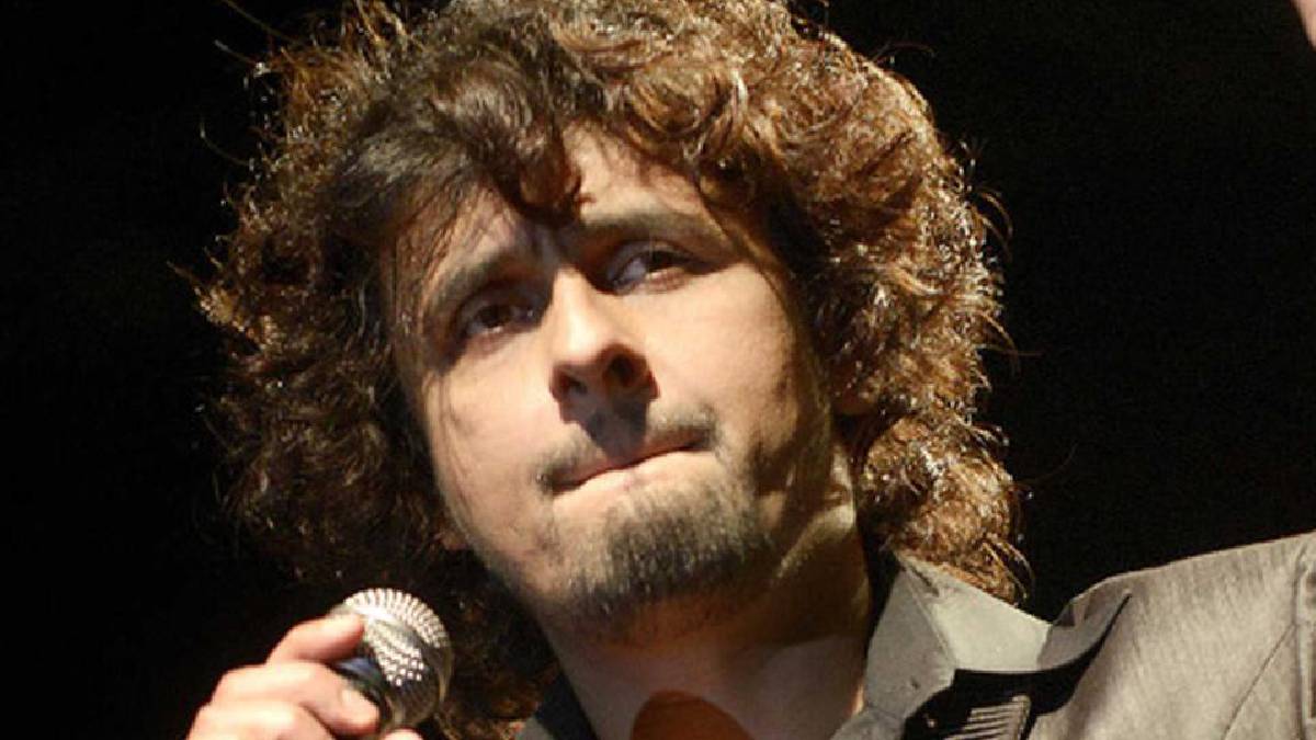 Bollywood singer sonu nigam claims Rajasthan CM left his Jaipur show midway and calls it insult to goddess saraswati 