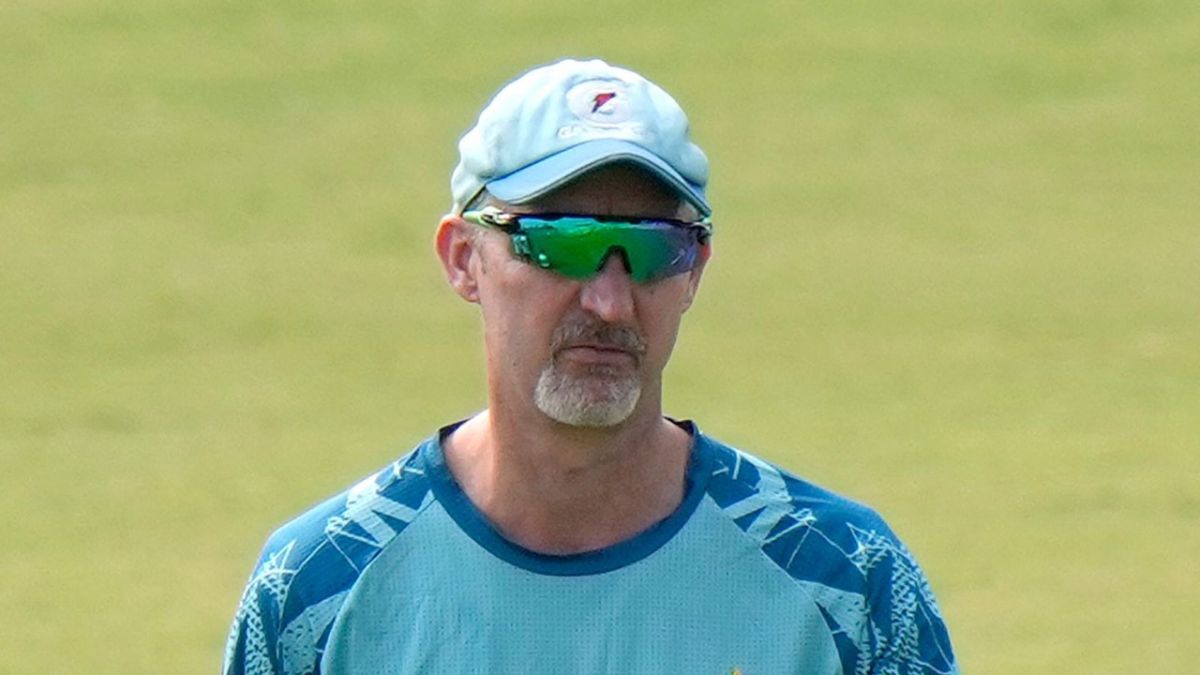 PCB opts against renewing assistant coach Tim Nielsen's contract