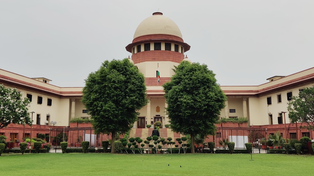 Supreme Court Collegium summons Justice Shekhar Kumar Yadav over derogatory remarks