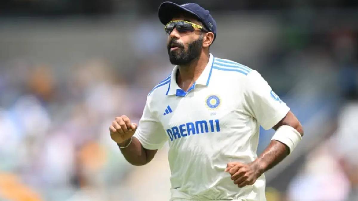 indian bowlers achievement in melbourne test