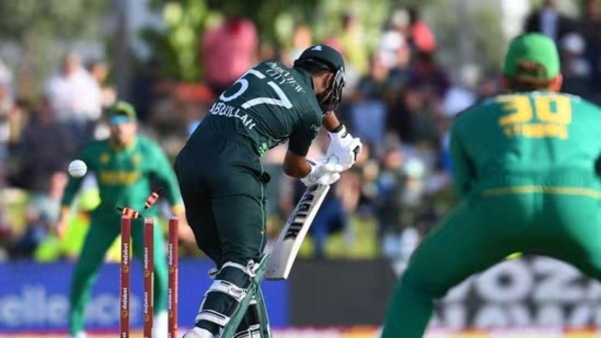 Abdullah Shafique of Pakistan bags unwanted record after three consecutive ducks against South Africa 