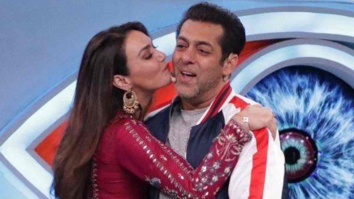 Bollywood actress Preity Zinta responds to X user asking if she ever dated Salman Khan