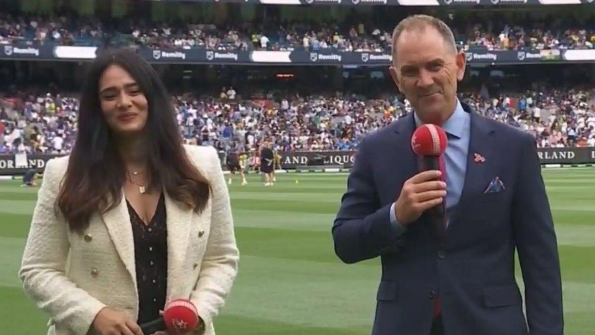 Mayanti Langer yet again in an awkward situation as fans started shipping her with former Australian cricketer Justin Langer as her family member 