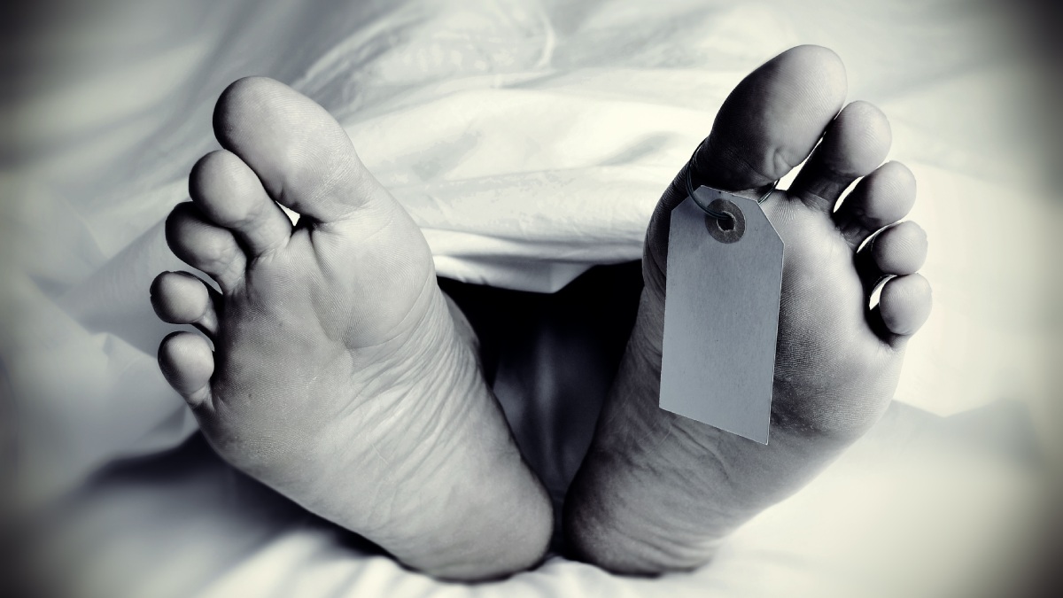 Hanging body of a youth was found in Purulia gnr