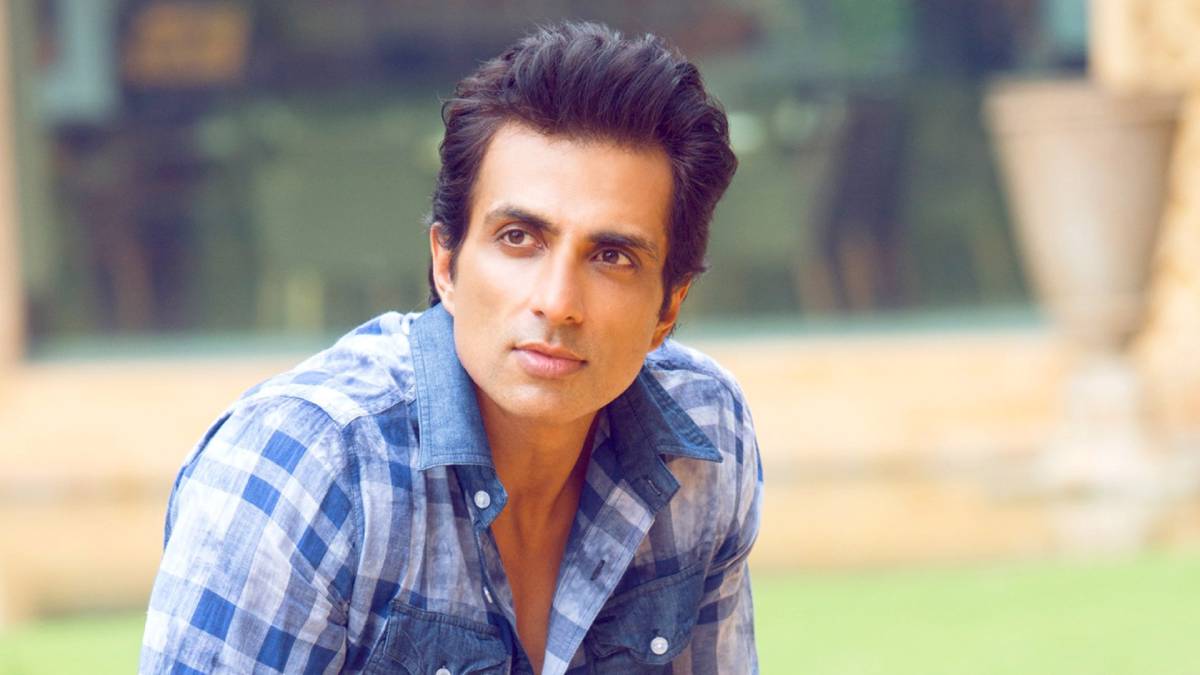 Actor Sonu Sood says actors bodyguards entourage are trained to intentionally garner attention by creating a chaos at public places for no reason 