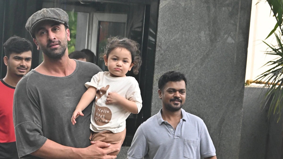 Ranbir Kapoor new look spotted with daughter Raha outside filmmaker Ayan Mukerji s home 