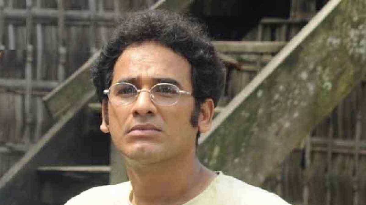 Popular bengali actor ritwick chakraborty talks about either he is returning as Ajit in Byomkesh Bakshi movie