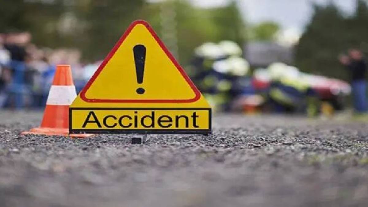 bus accident in bardhaman, 50 injured