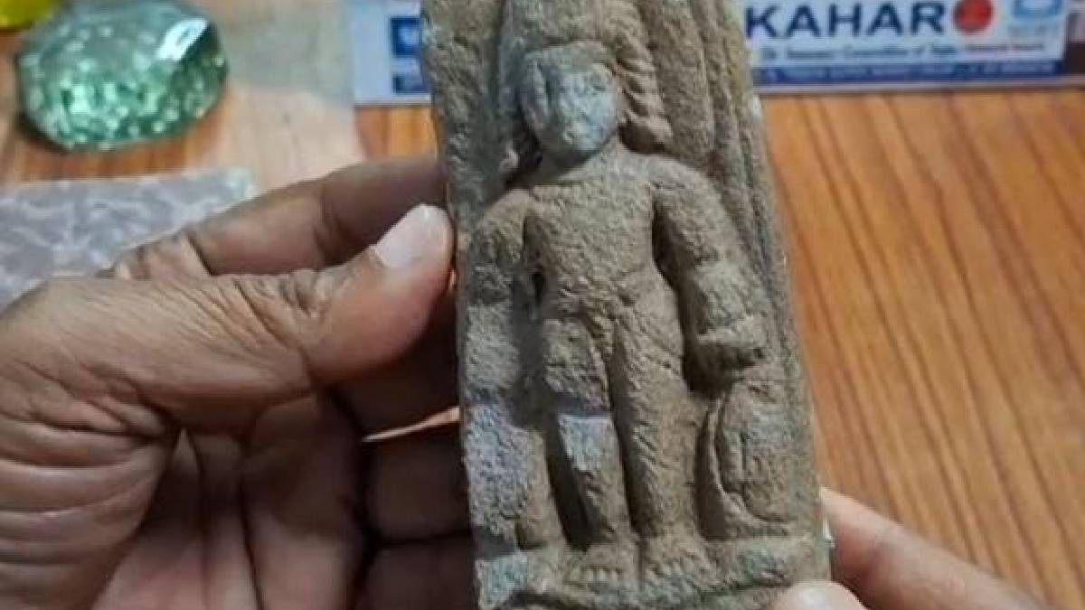 1000 year old vishnu statue recovered from bandel