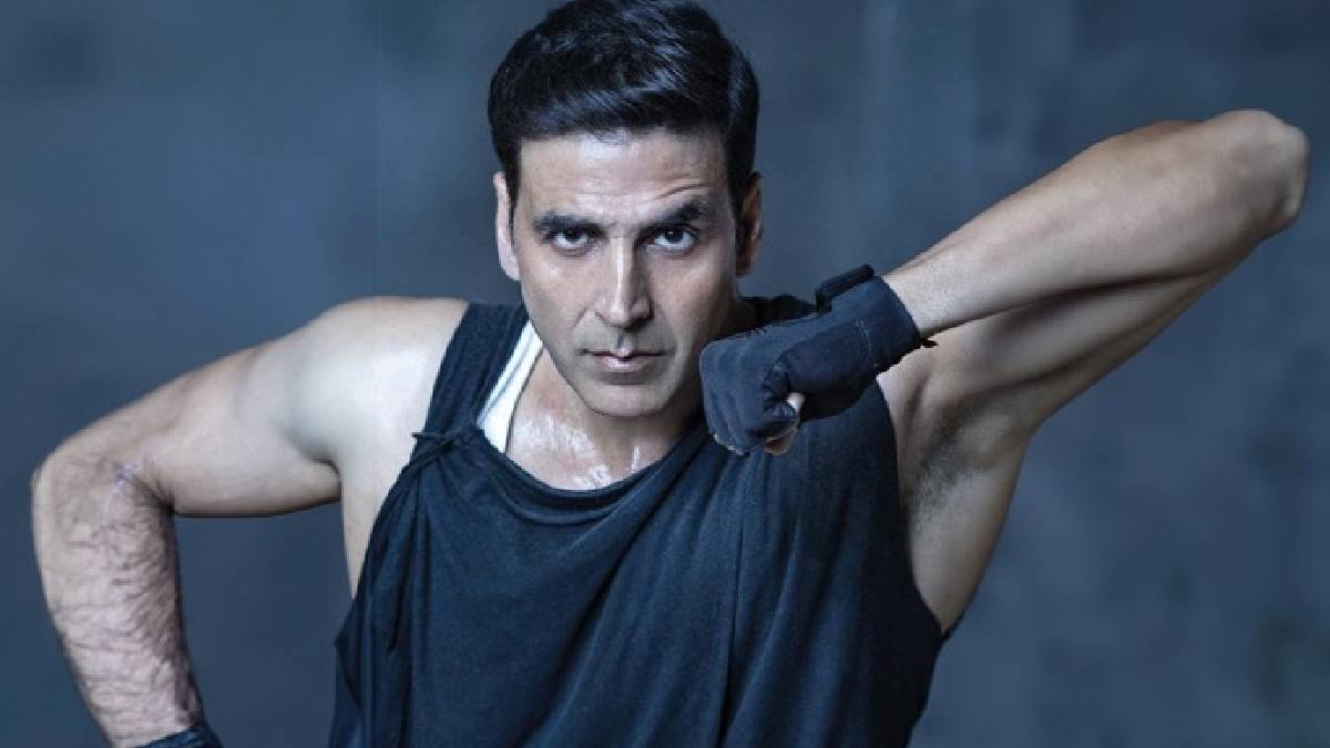 Bollywood actor akshay kumar reveals he bought a new flat by extending his role in jaani dushman movie 