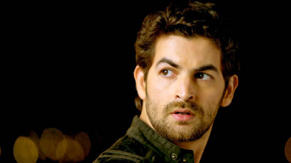 Bollywood actor Neil Nitin Mukesh was detained at New York airport as officials refused to believe he was Indian 