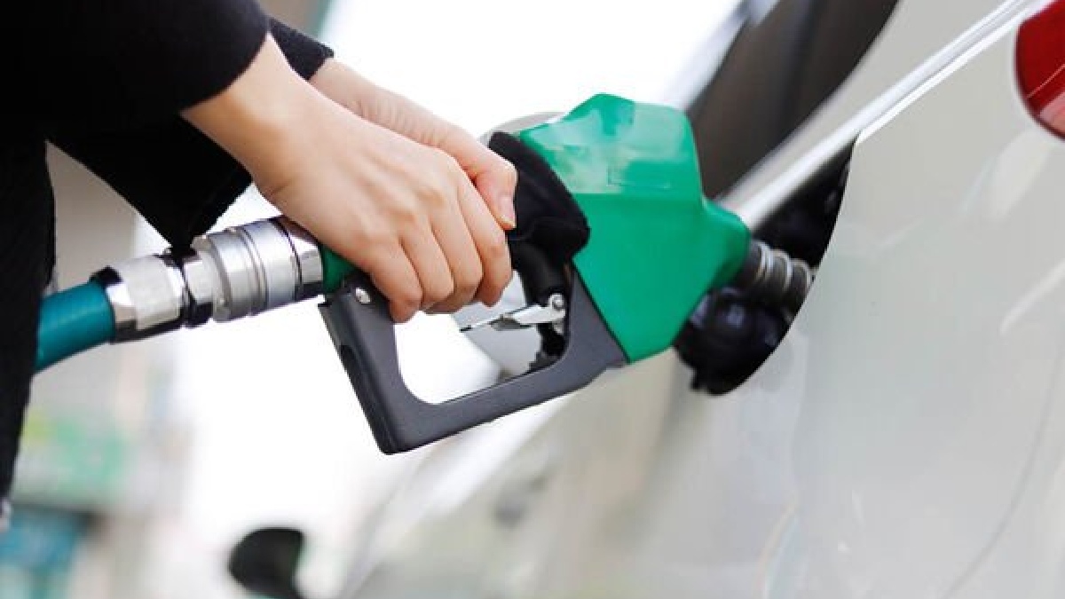 how to save petrol fuel while driving lif